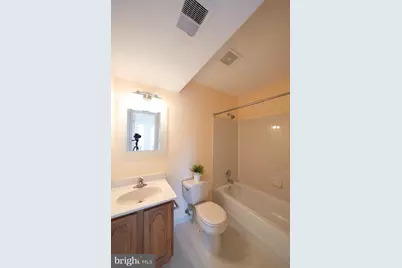 10168 Turnberry Place, Oakton, VA 22124 - Photo 25
