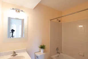 10168 Turnberry Pl, Oakton, VA 22124 - Photo 25