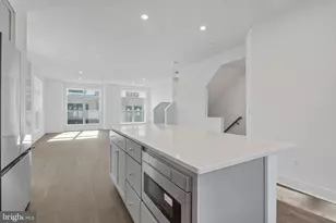 2038 Tysons Ridgeline Rd, Falls Church, VA 22046 - Photo 9