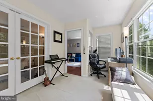 7501 Ashby Ln, Alexandria, VA 22315 - Photo 11