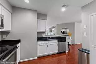 7501 Ashby Ln, Alexandria, VA 22315 - Photo 9