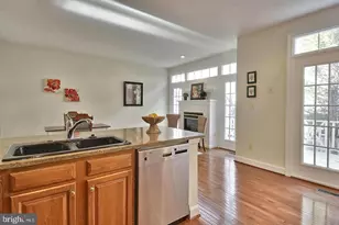 1809 Fawncrest Ct, Vienna, VA 22182 - Photo 23