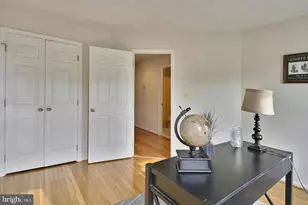 1809 Fawncrest Ct, Vienna, VA 22182 - Photo 13