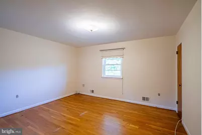 6608 Fairlawn Drive, McLean, VA 22101 - Photo 17