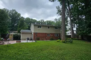 8913 Cromwell Dr, Springfield, VA 22151 - Photo 25