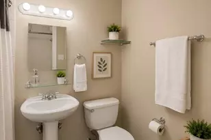 8913 Cromwell Dr, Springfield, VA 22151 - Photo 21