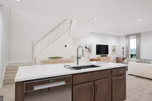 2714 River Birch Rd, Herndon, VA 20171 - Photo 9