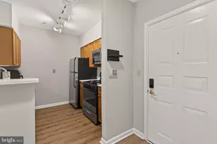 12919 Alton Square, Herndon, VA 20170 - Photo 3