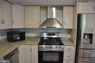 7914 Ellet Rd, Springfield, VA 22151 - Photo 7