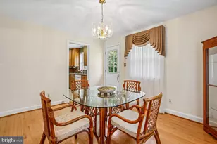 3332 Kaywood Dr, Falls Church, VA 22041 - Photo 9
