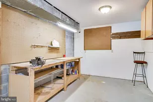 10507 Cavalcade St, Great Falls, VA 22066 - Photo 29