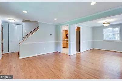 10507 Cavalcade Street, Great Falls, VA 22066 - Photo 7