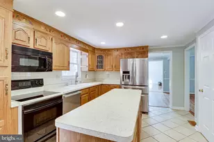 10507 Cavalcade St, Great Falls, VA 22066 - Photo 19