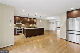 11310 Dockside Cir, Reston, VA 20191 - Photo 17