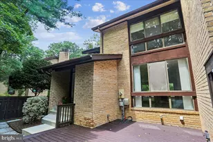 11310 Dockside Cir, Reston, VA 20191 - Photo 3