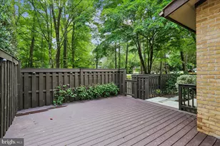 11310 Dockside Cir, Reston, VA 20191 - Photo 5