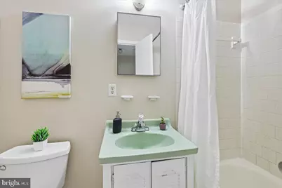 [Address not provided], Alexandria, VA 22306 - Photo 23