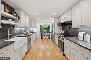 3419 Woodside Rd, Alexandria, VA 22310 - Photo 5