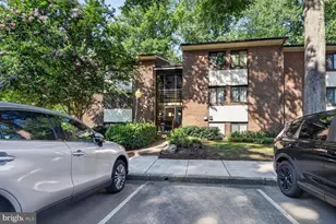 1534 Northgate Square, Reston, VA 20190 - Photo 1