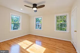 2708 Farmington Dr, Alexandria, VA 22303 - Photo 9