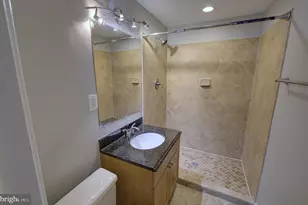 13826 Wakley Ct, Centreville, VA 20121 - Photo 19