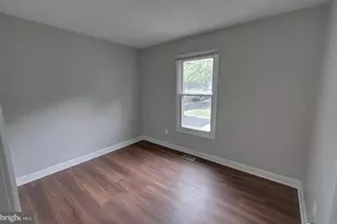 13826 Wakley Ct, Centreville, VA 20121 - Photo 11