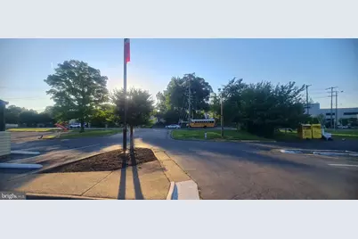 2920 Annandale Road, Falls Church, VA 22042 - Photo 5
