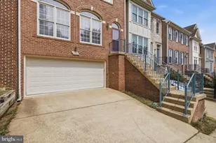 2715 Pembsly Dr, Vienna, VA 22181 - Photo 3