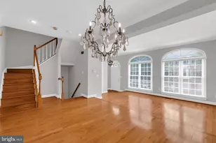 2715 Pembsly Dr, Vienna, VA 22181 - Photo 7
