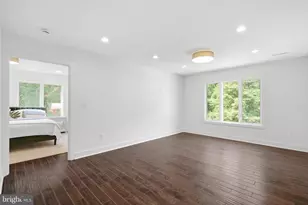 1127 Walker Rd, Great Falls, VA 22066 - Photo 55