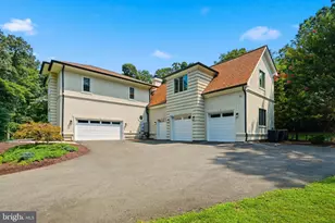 1127 Walker Rd, Great Falls, VA 22066 - Photo 83
