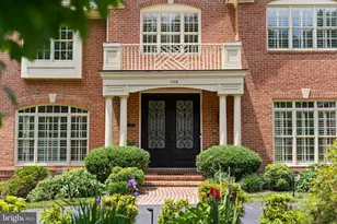 1108 Hobnail Ct, Great Falls, VA 22066 - Photo 3
