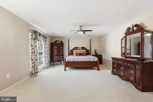 3738 Freehill Ln, Fairfax, VA 22033 - Photo 19