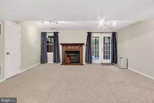 5719 Oakshore Ct, Burke, VA 22015 - Photo 35