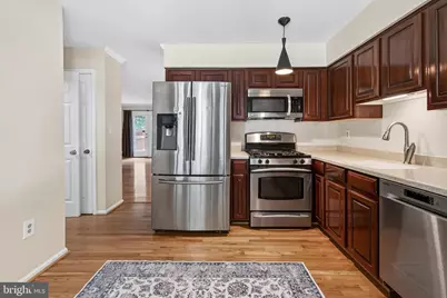 5719 Oakshore Court, Burke, VA 22015 - Photo 17