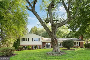 3804 Acosta Rd, Fairfax, VA 22031 - Photo 1