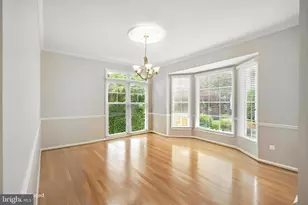 2207 Frank St, Vienna, VA 22182 - Photo 15