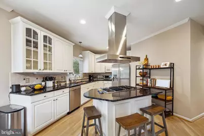 2207 Frank Street, Vienna, VA 22182 - Photo 23