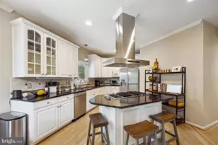 2207 Frank St, Vienna, VA 22182 - Photo 23