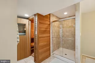 2207 Frank St, Vienna, VA 22182 - Photo 55