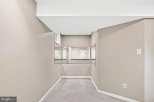2207 Frank St, Vienna, VA 22182 - Photo 51