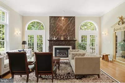 6656 Hampton Park Court, McLean, VA 22101 - Photo 7