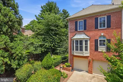 6656 Hampton Park Court, McLean, VA 22101 - Photo 3