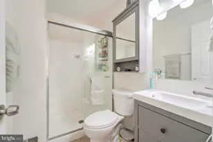 5619 Ridge View Dr, Alexandria, VA 22310 - Photo 15
