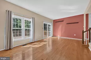 5619 Ridge View Dr, Alexandria, VA 22310 - Photo 9