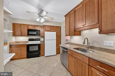 5619 Ridge View Drive, Alexandria, VA 22310 - Photo 3