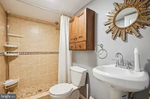 7035 Fieldhurst Ct, Alexandria, VA 22315 - Photo 21