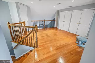 7035 Fieldhurst Ct, Alexandria, VA 22315 - Photo 13
