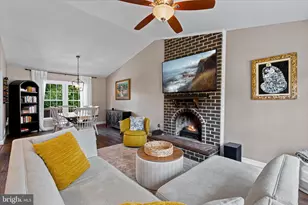 12728 Builders Rd, Herndon, VA 20170 - Photo 13
