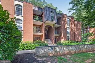 3354 Woodburn Rd, Annandale, VA 22003 - Photo 1